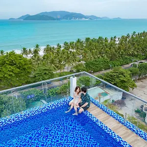 Hotel Azura Gold &